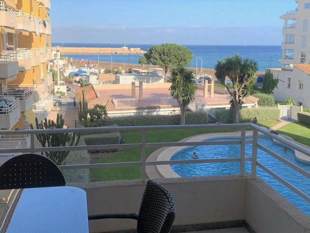 Acogedor Apartamento Frente Al Mar Con Piscina Альтеа Экстерьер фото
